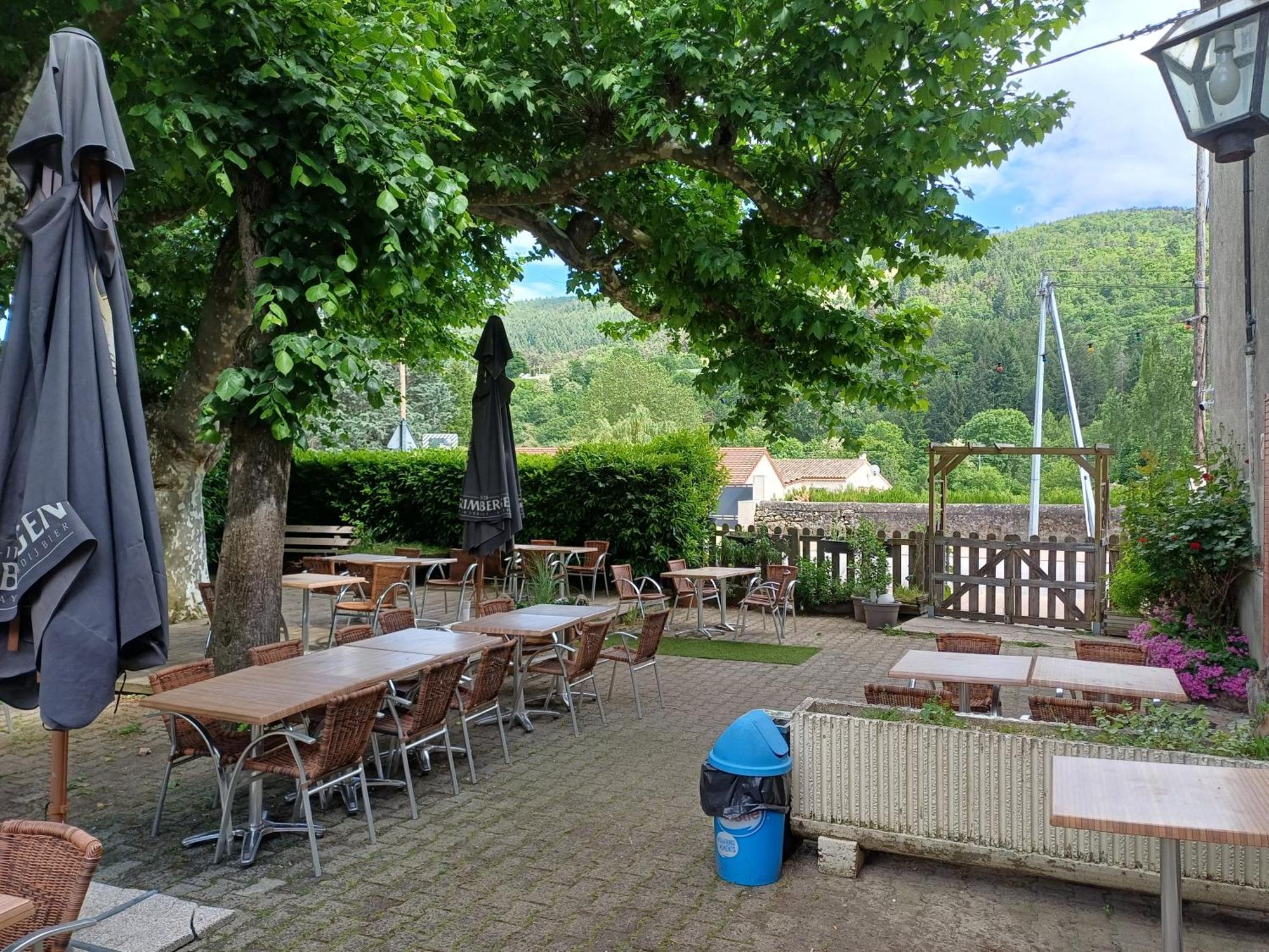 Auberge Des Platanes Villevocance Buitenkant foto